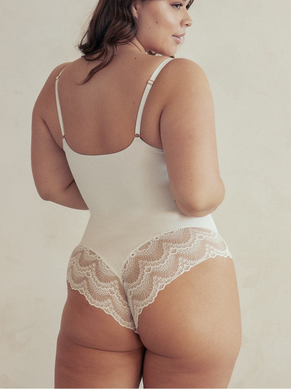 Pinsy sculpting lace shapewear bodysuit - Picture 13 of 13